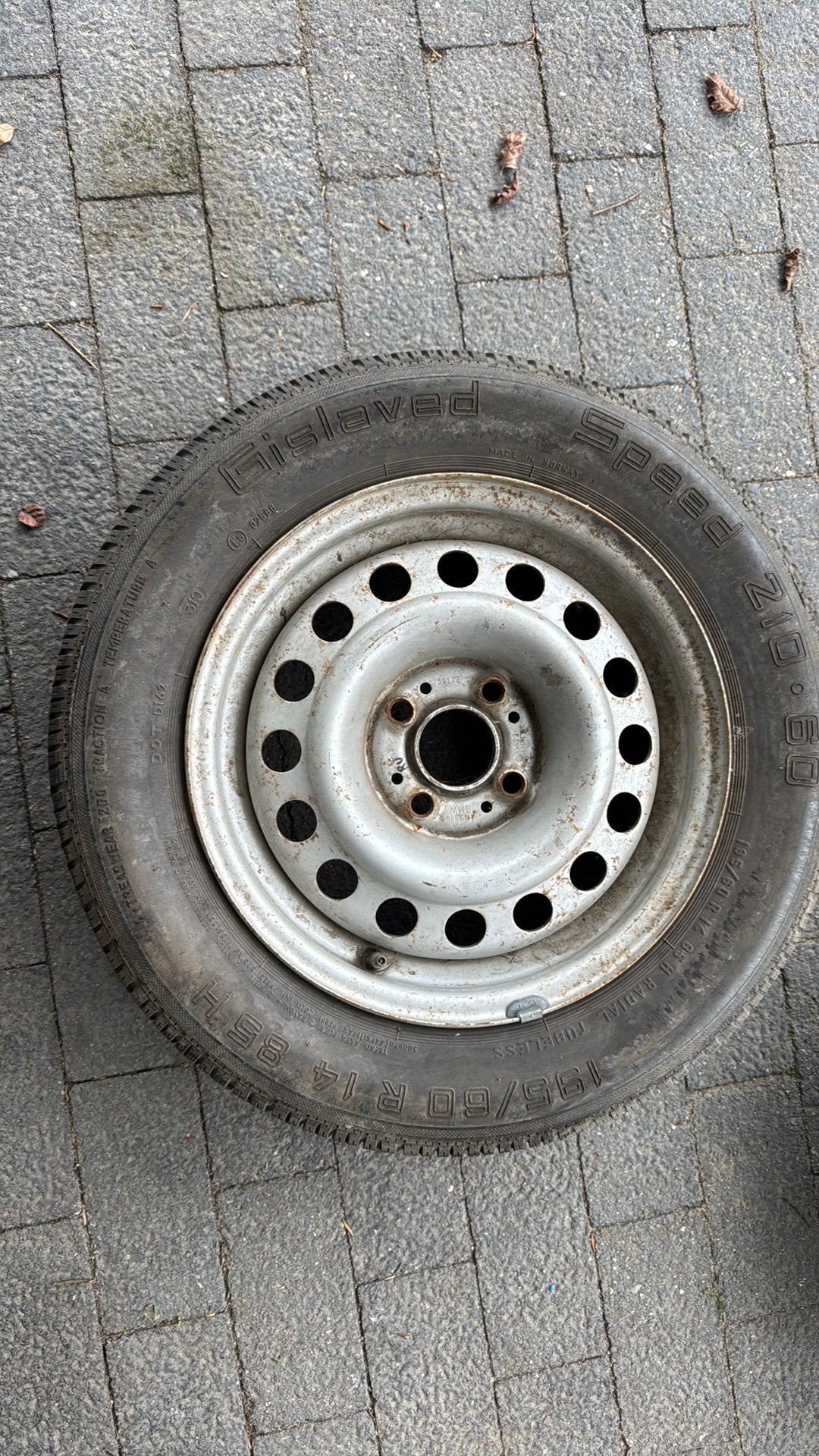 Reserve wiel 195/60r14, Ophalen of Verzenden, Zo goed als nieuw