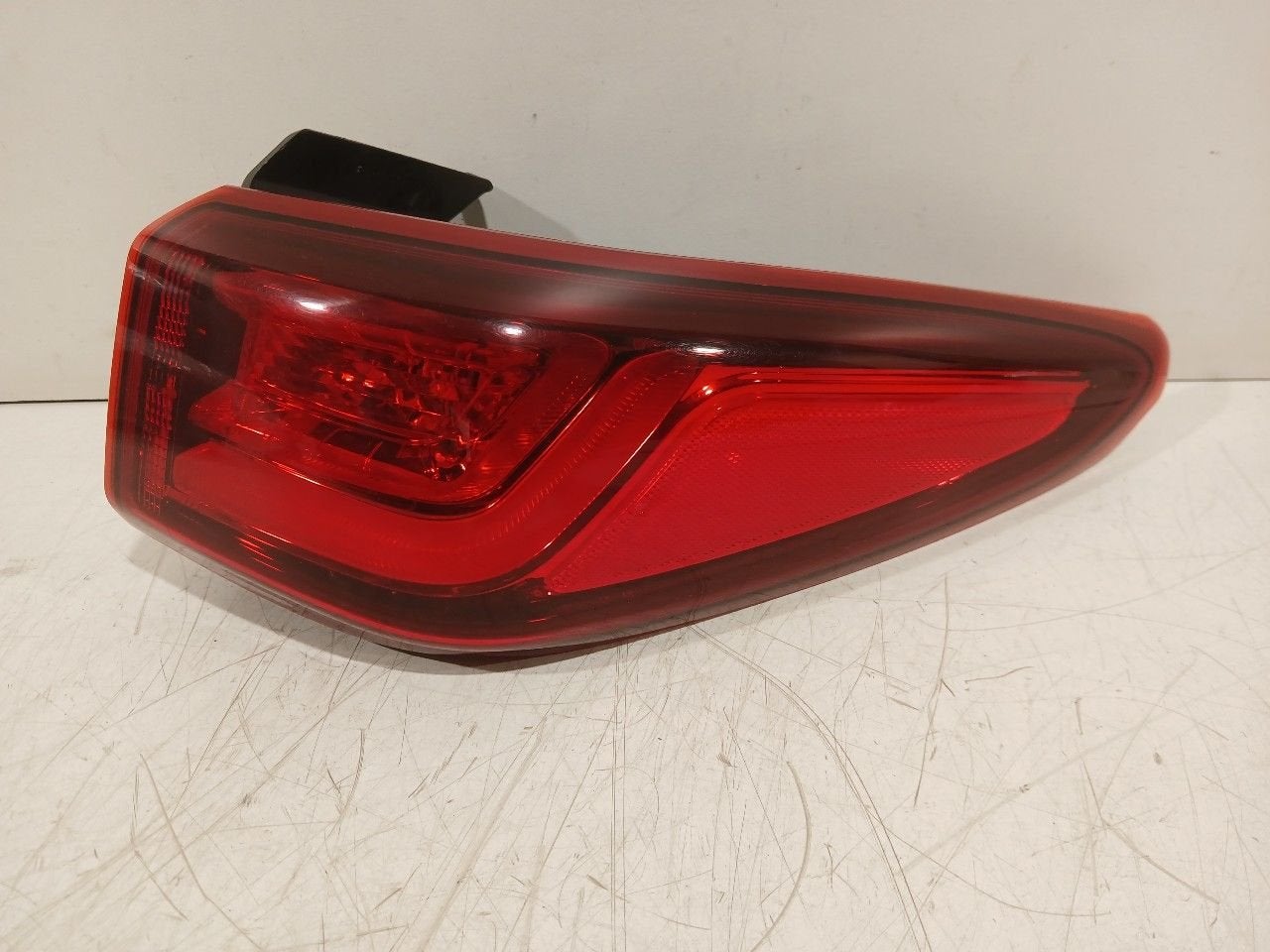 Achterlicht carrosserie rechts Hyundai Kona, Onderdelen@venauto.nl, Van der Ven Autorecycling B.V., Gebruikt, Ettenseweg 76, 4706 PB Roosendaal, The Netherlands