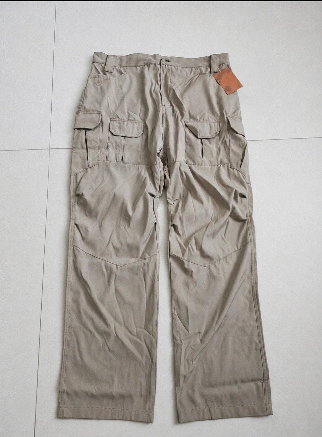 Nieuwe beige cargobroek voor heren, Kleding | Heren, Broeken en Pantalons, Maat 52/54 (L), Onbekend, Beige, Nieuw