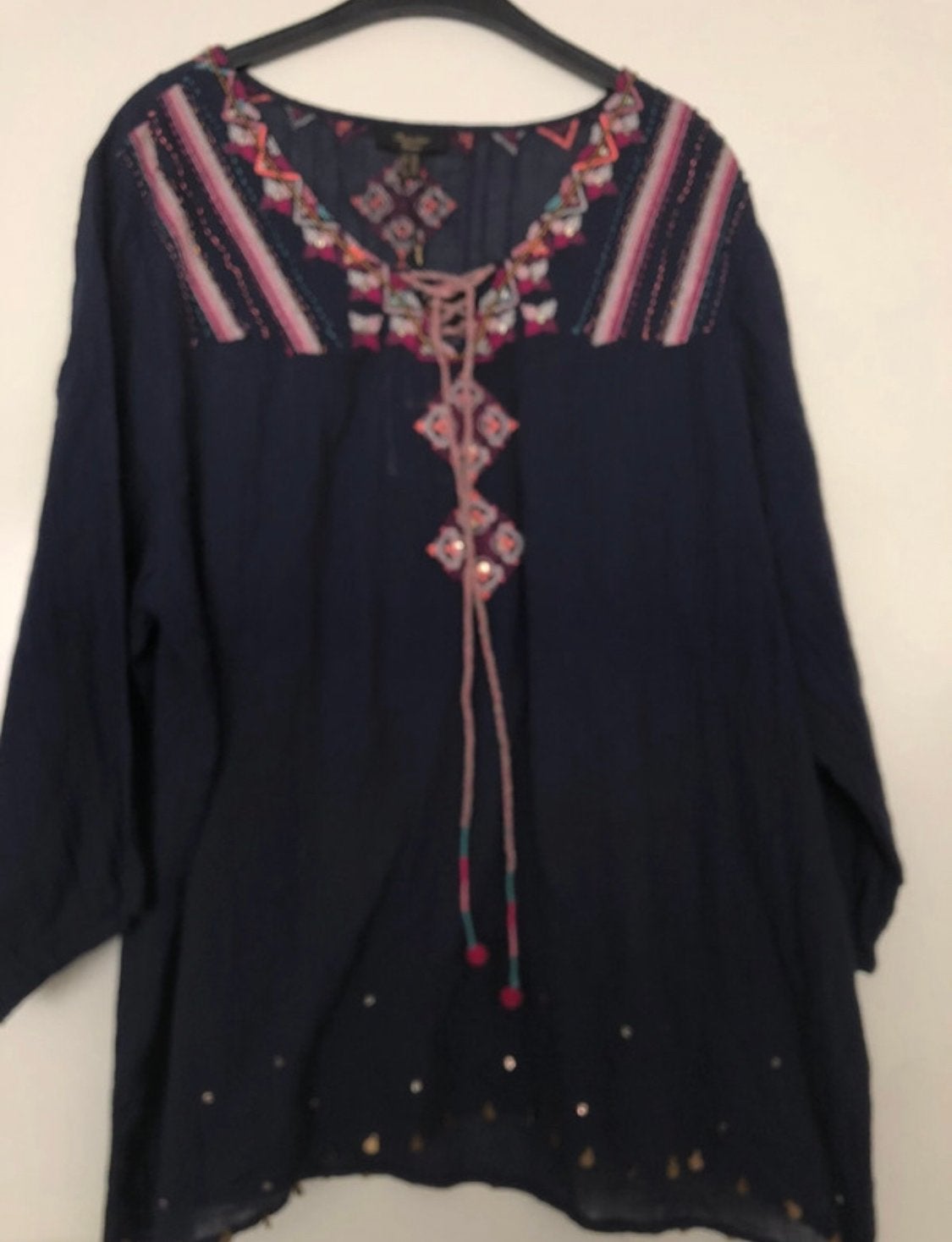 Nieuwe October Woman blouse tuniek met borduursels, Kleding | Dames, Ophalen of Verzenden, Nieuw, Maat 46/48 (XL) of groter, Blauw