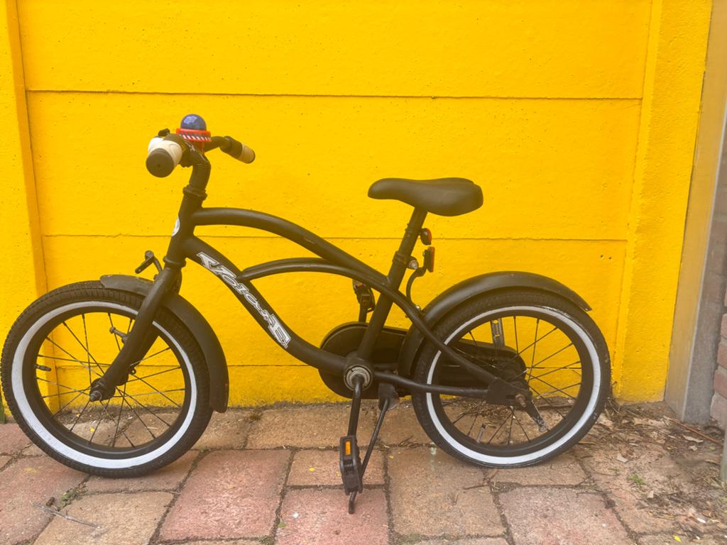 Volare jongensfiets 16 inch - achterband lek, Ophalen of Verzenden, Gebruikt