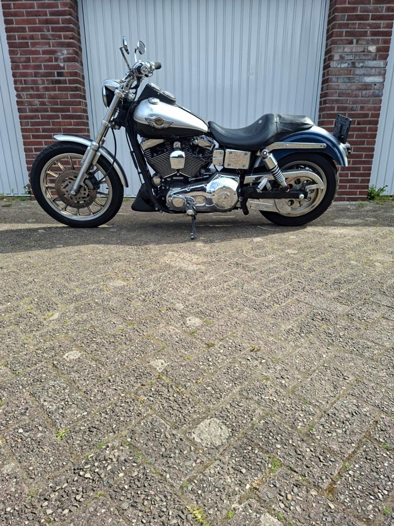 Te  Koop  Harley Davidson Dyna 2003 12543 Miles, 2 cilinders, Gebruikt, Particulier, 1450 cc