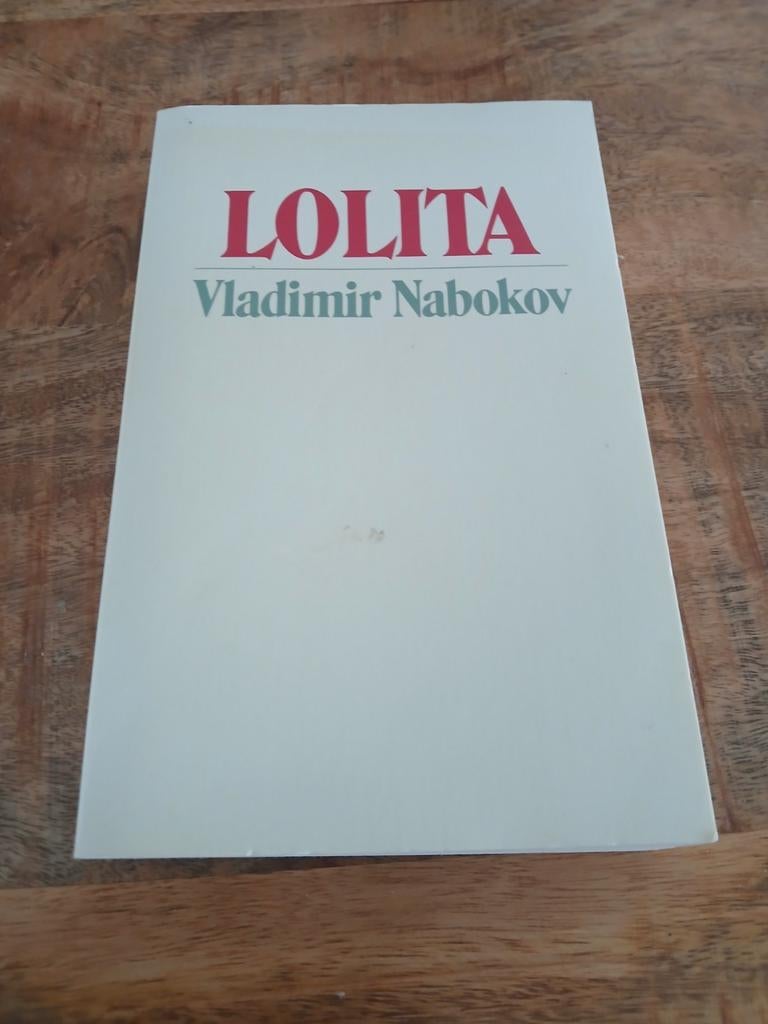 Lolita : Vladimir Nabokov, Ophalen of Verzenden, Gelezen, Vladimir Nabokov, Nederland