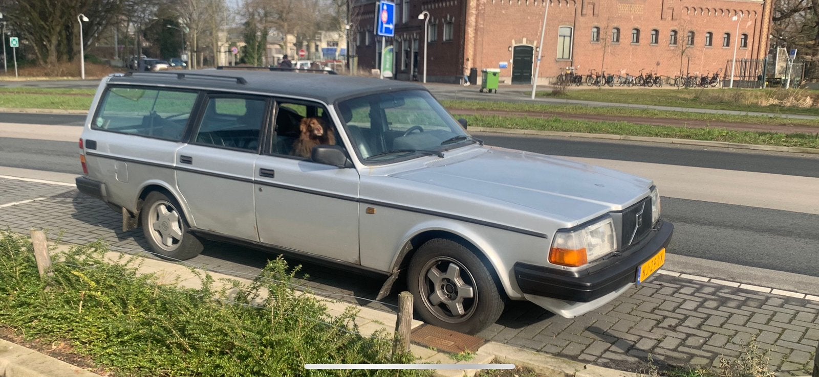 Volvo 240 2.3 GLI AUT 1983 Grijs, Auto's, Automaat, Zwart, 4 cilinders, Stationwagon