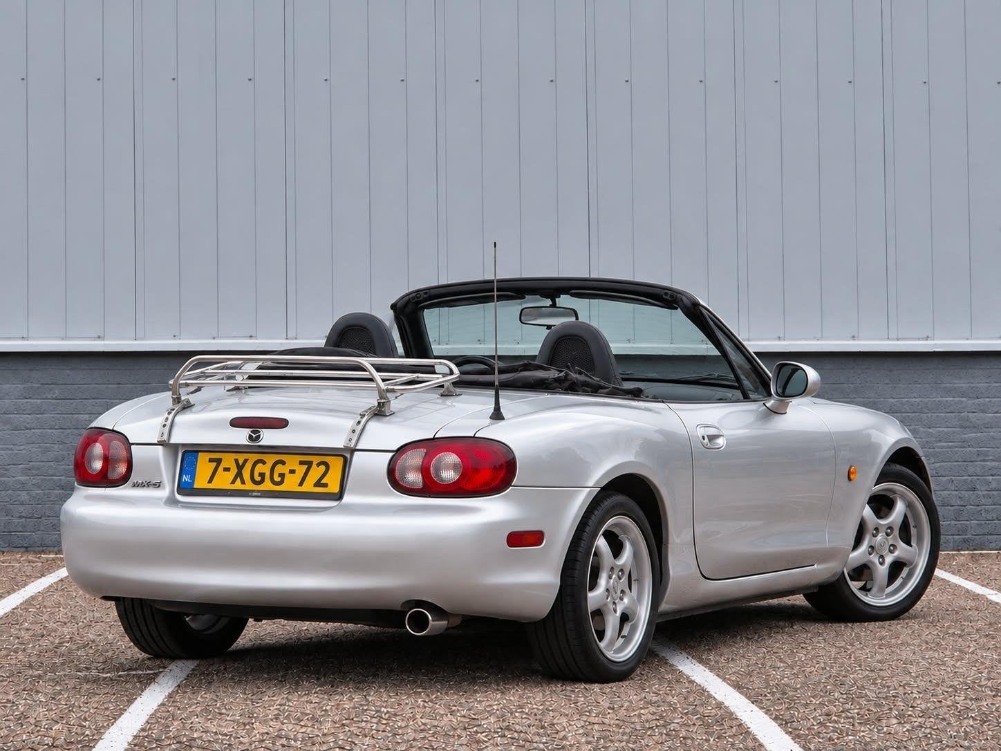 Mazda MX-5 1.6i Cabrio Exclusive/4e Eig/110 PK/Apple Carplay, Auto's, 4 cilinders, 1010 kg, Bedrijf, Handgeschakeld