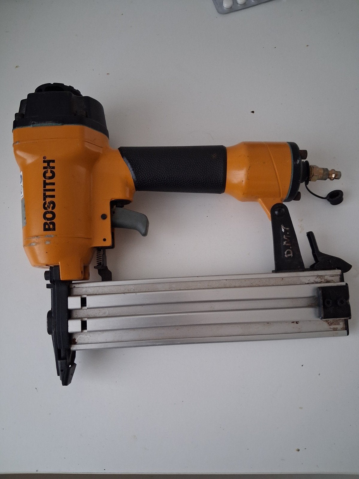 Bostitch SB-HC50FN Tacker, Ophalen of Verzenden, Gebruikt, Tacker/nietmachine, Overige merken