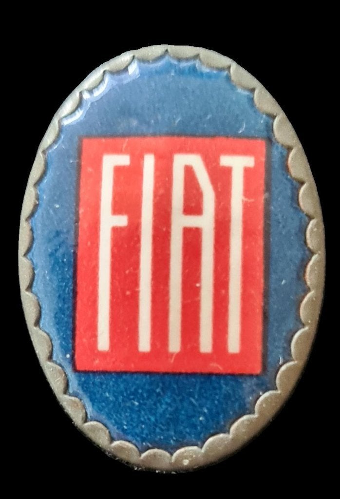 Fiat broche- ovaal cellulose uitvoering, Verzamelen, Verzenden, Zo goed als nieuw, Transport, Speldje of Pin