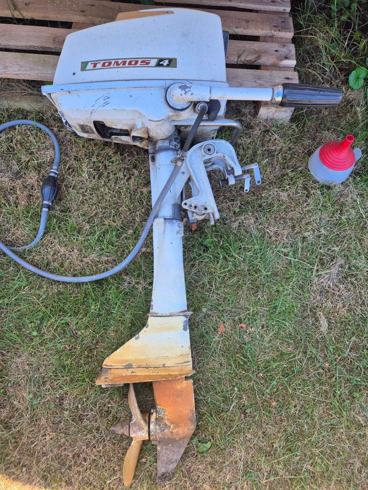Tomos 4 buitenboordmotor met tank, Ophalen, Gebruikt