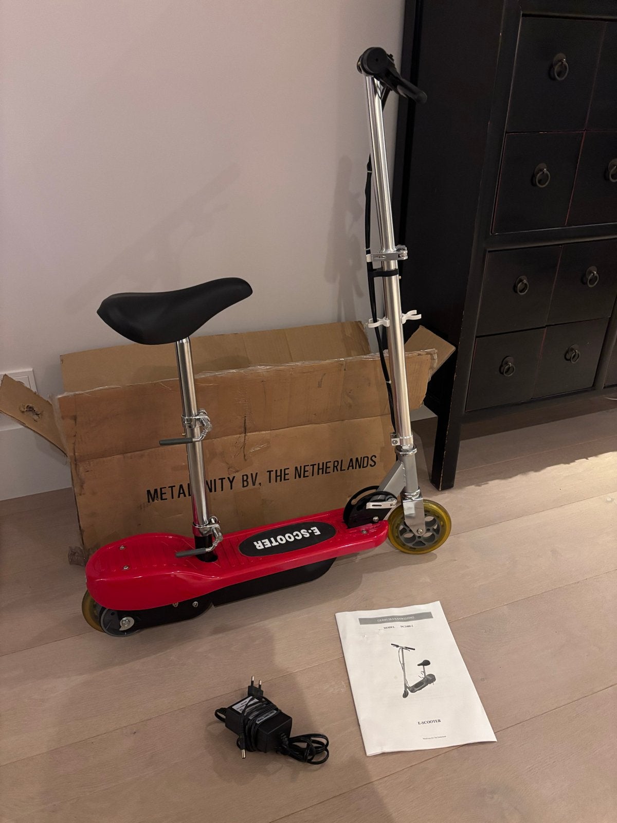 Nieuwe E-Scooter - Elektrische en Opvouwbare Step, Ophalen of Verzenden, Nieuw, Elektrische step (E-scooter)