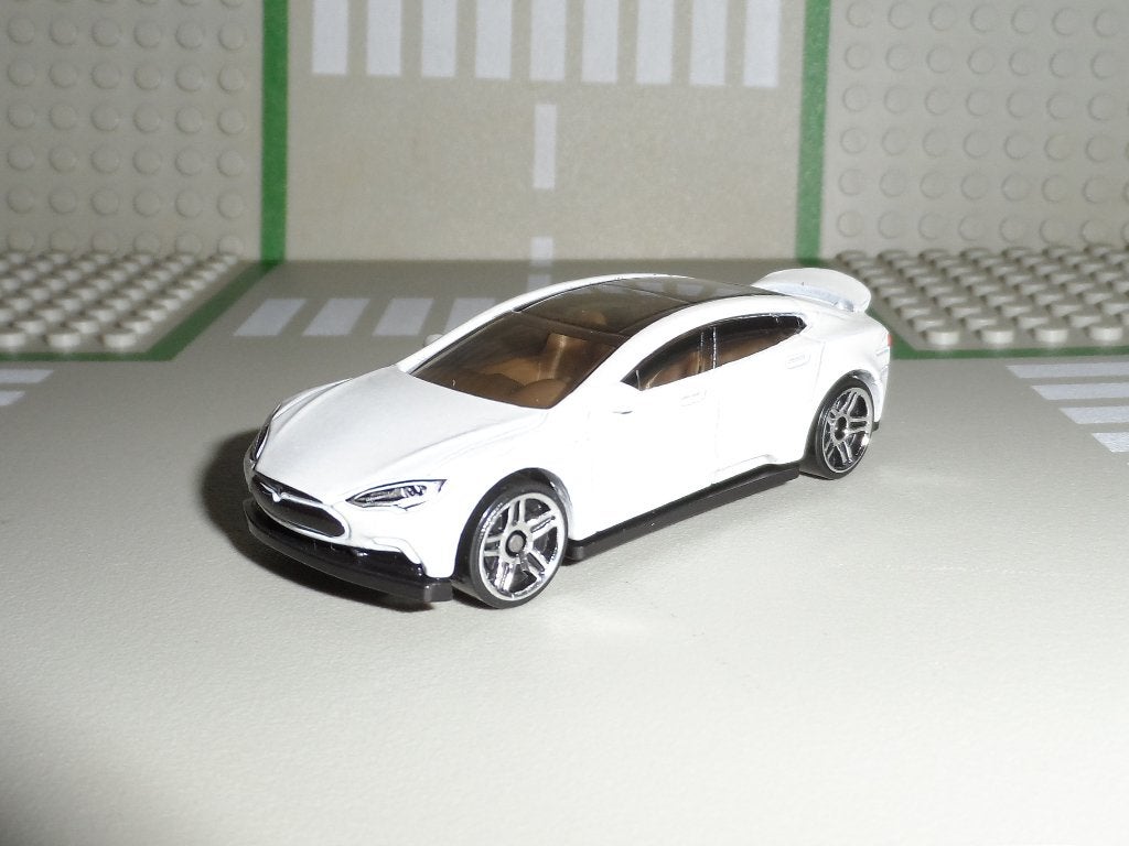 Hot Wheels - Tesla Model S - 1:64, Ophalen of Verzenden, Nieuw, Auto
