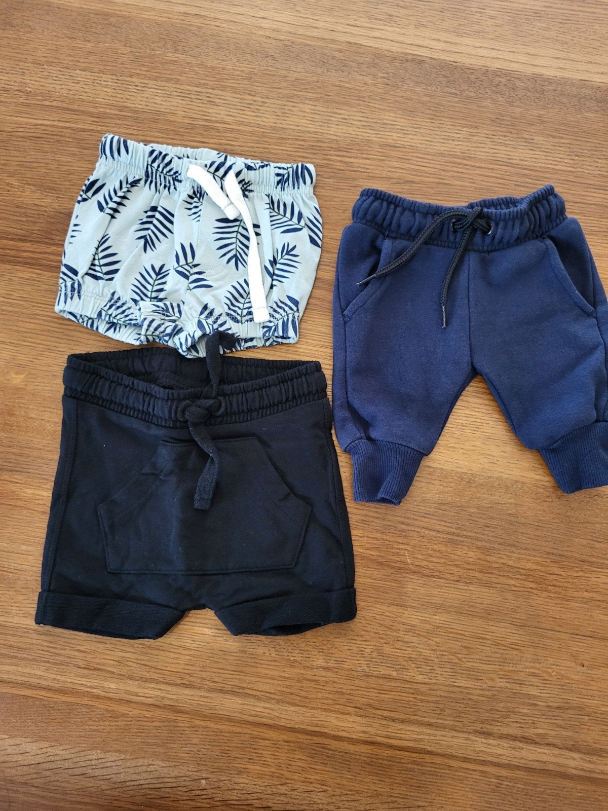3-delige set babybroekjes maat 56 - Prenatal, Kinderen en Baby's, Babykleding | Maat 56, Gebruikt, Broekje, Ophalen of Verzenden