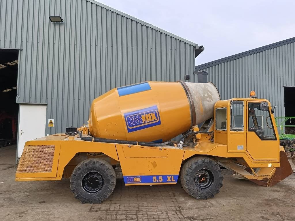 Carmix 5.5 XL self loading beton mixer + weightlog scale, Zakelijke goederen