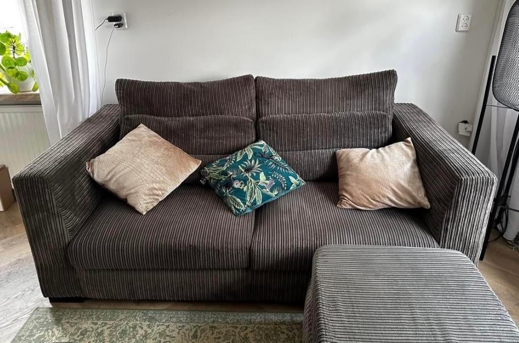 Ribstof bank met hocker, Driepersoons, 75 tot 100 cm, Ophalen of Verzenden, Zo goed als nieuw