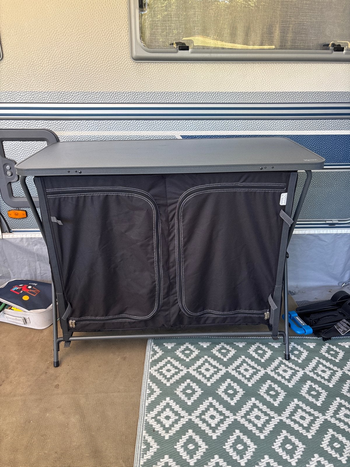 Kampa zara campingkast met 2 compartimenten, Ophalen, Zo goed als nieuw