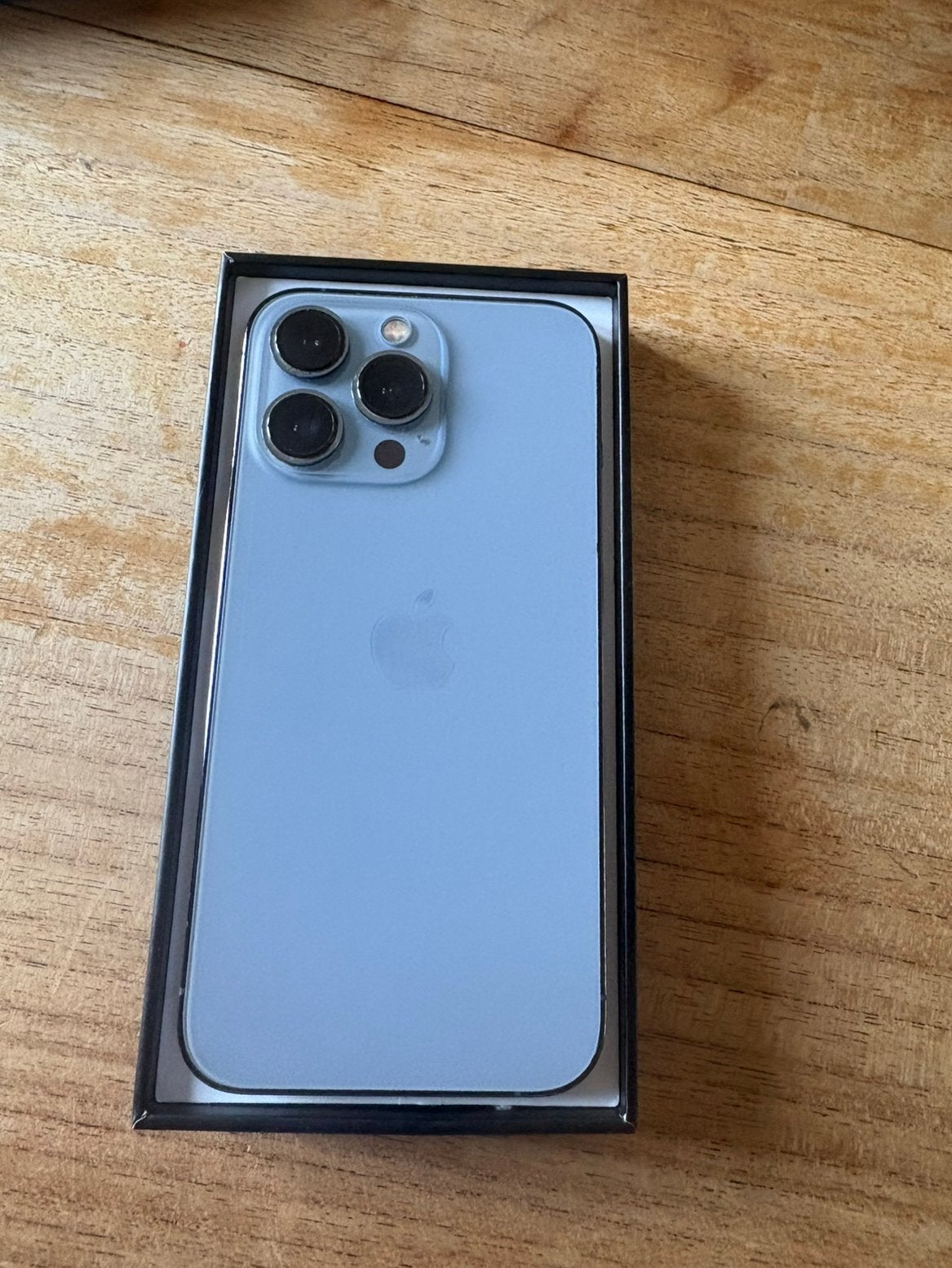 Iphone 13 pro 256GB sierra blue (Batterijconditie 82%), Telecommunicatie, Mobiele telefoons | Apple iPhone, Blauw, Zo goed als nieuw