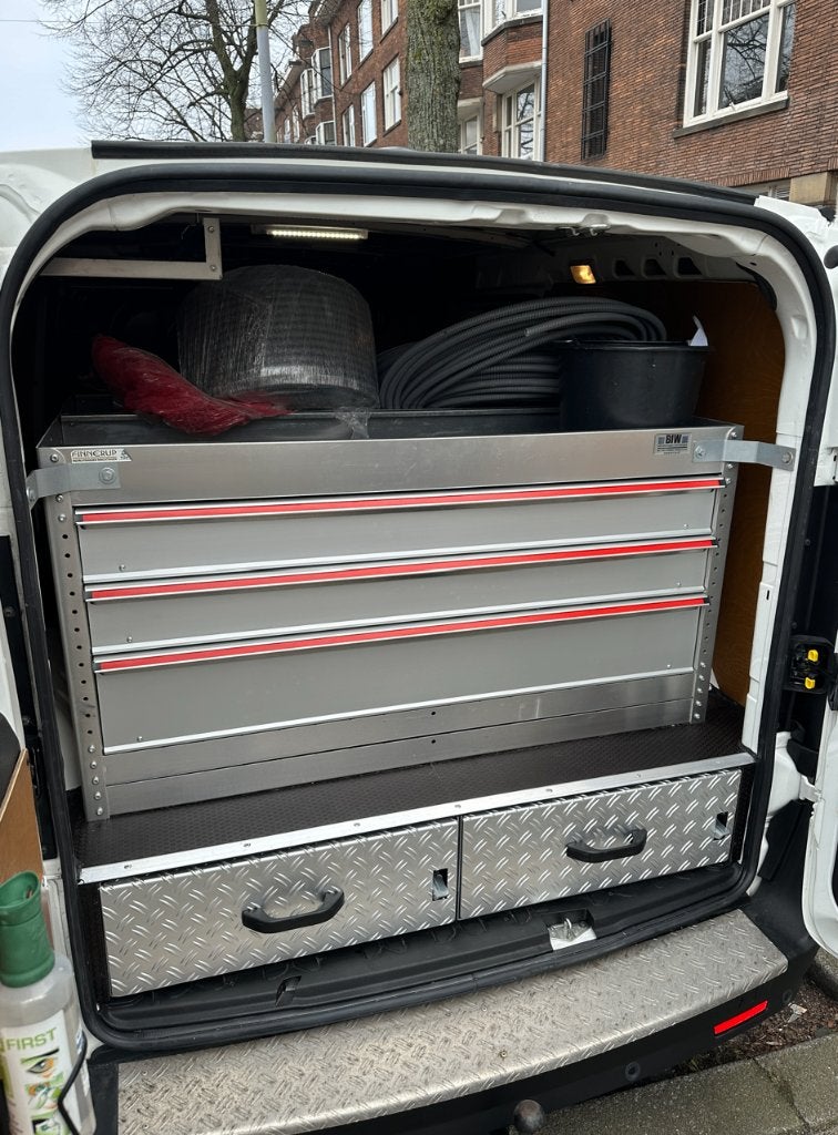 BIW / Finnrup bedrijfswageninrichting Opel Combo, Ophalen, Gebruikt, Opel
