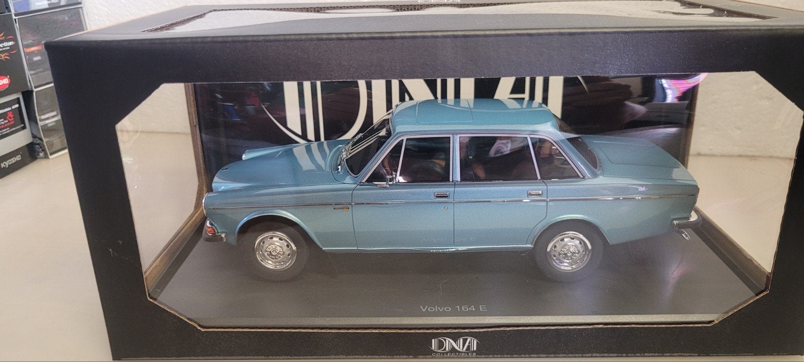DNA Collectibles Volvo 164 E, Ophalen of Verzenden, Zo goed als nieuw, Overige merken
