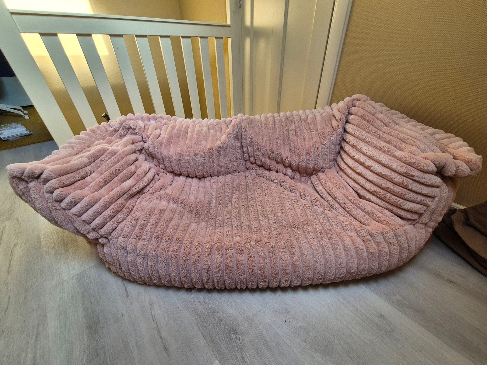 Lounge Pug Zitbank Roze, Huis en Inrichting, Ophalen, Gebruikt, Roze, Zitzak