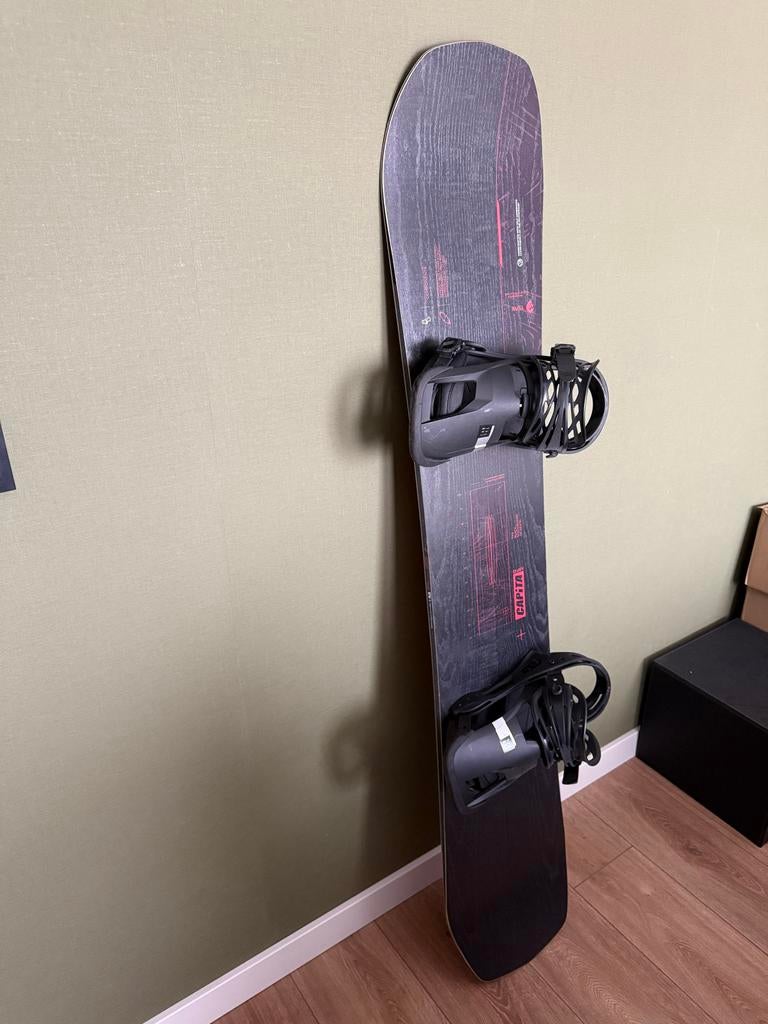Amper gebruikt Capita Snowboard of Death 157W ZONDER binding, Ophalen, Zo goed als nieuw, Board