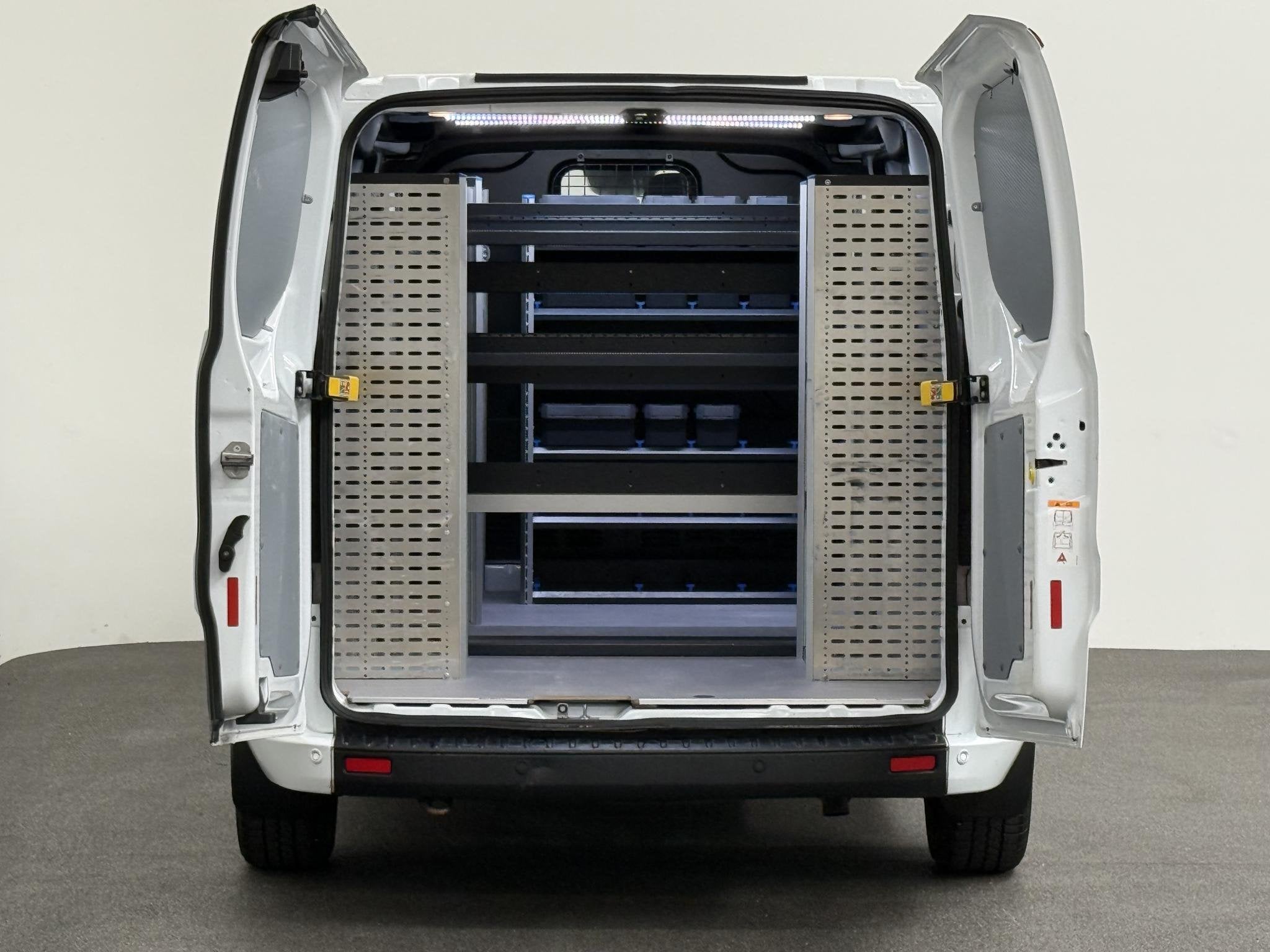 Ford Transit Custom 300 2.0 TDCI L2H1 Trend Airco Cruise Con, Auto's, Stof, 4 cilinders, Bedrijf, Diesel