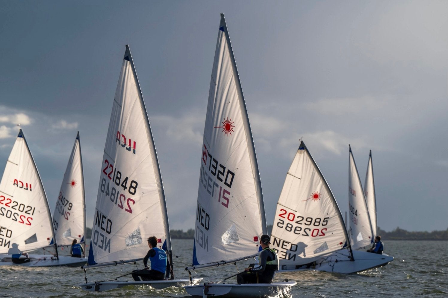 PSA Ilca 7 (laser standaard) NED217320 race ready, Watersport en Boten, Open zeilboten, Zo goed als nieuw, Laser, Laser, Polyester