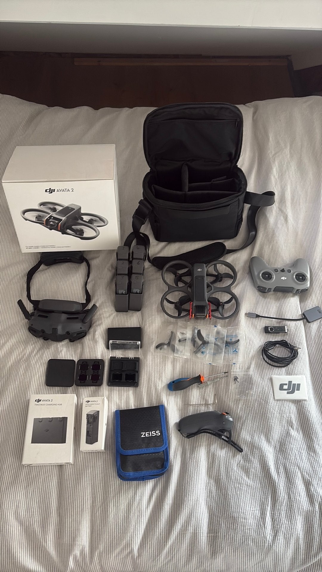 DJI Avata 2 Fly More Combo | Goggles 3 | 6 accu’s | 1TB SSD, Ophalen, Zo goed als nieuw