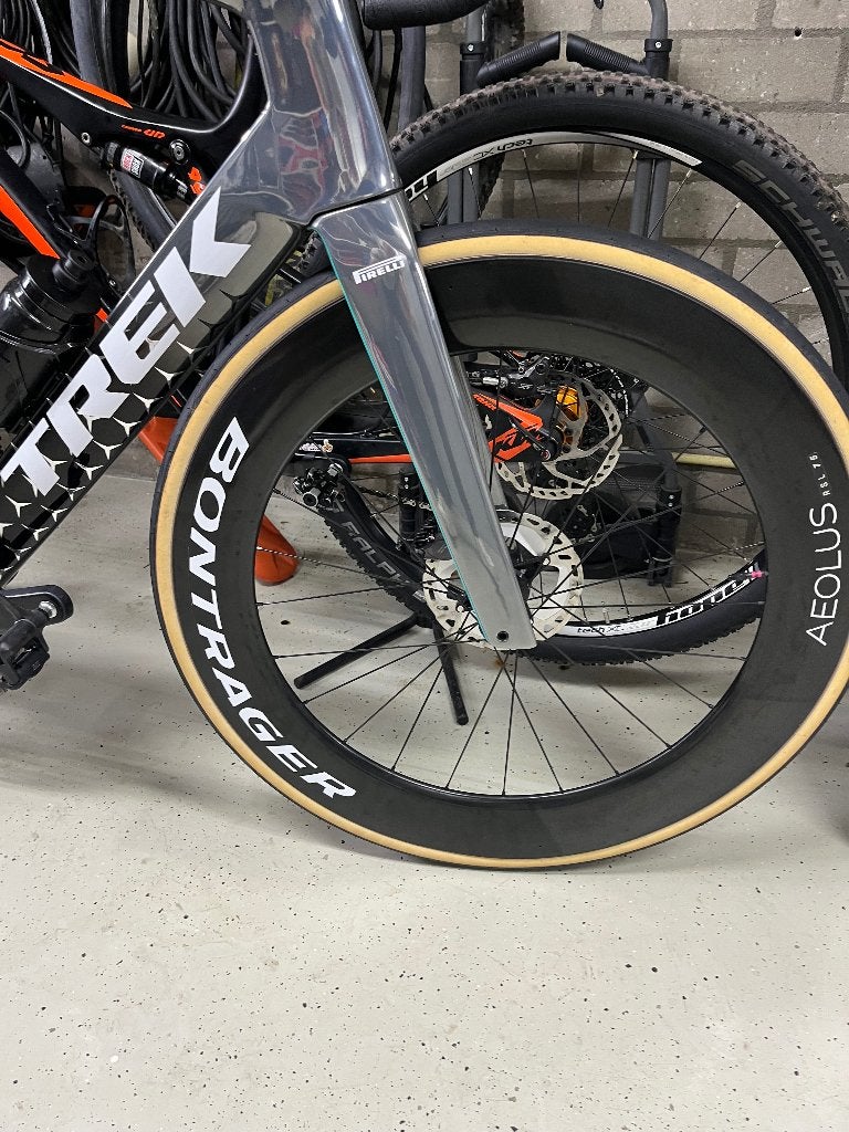Bontrager Aeolus RSL 75 racefietswielen (zo goed als nieuw), Zo goed als nieuw, Bontrager, Racefiets, Carbon