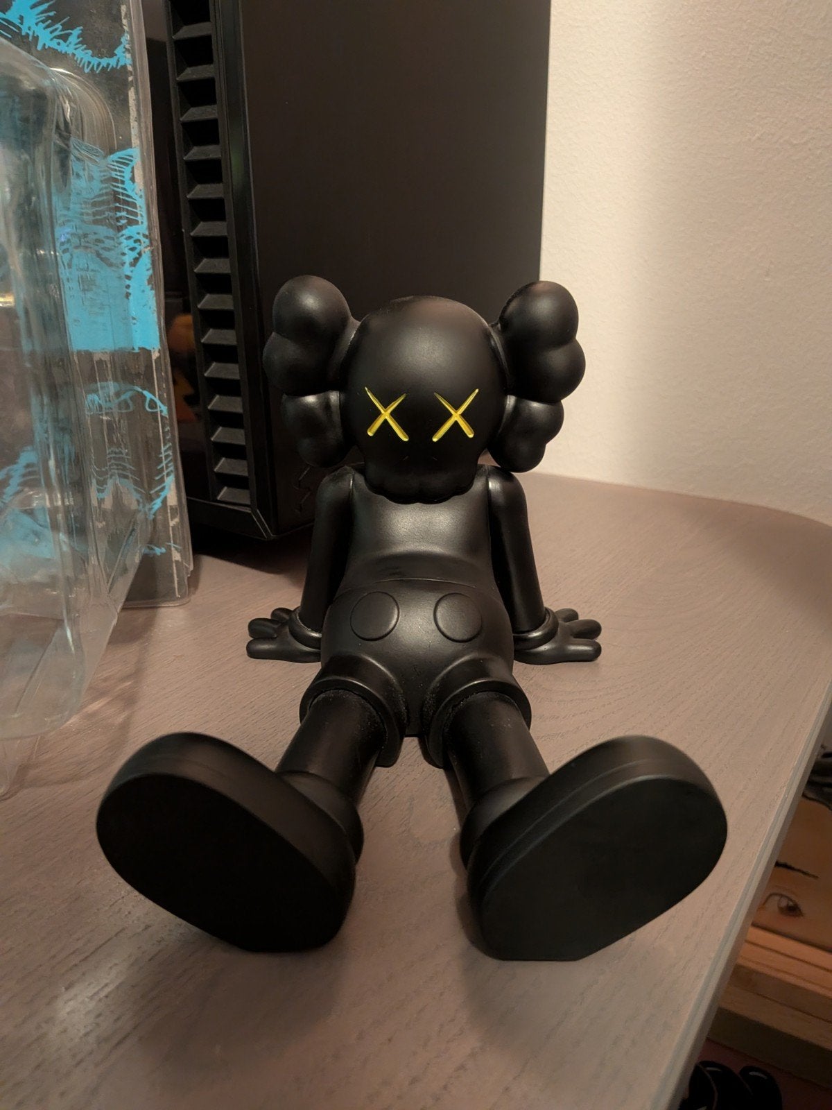 Kaws Holiday Taipei Black, Ophalen of Verzenden
