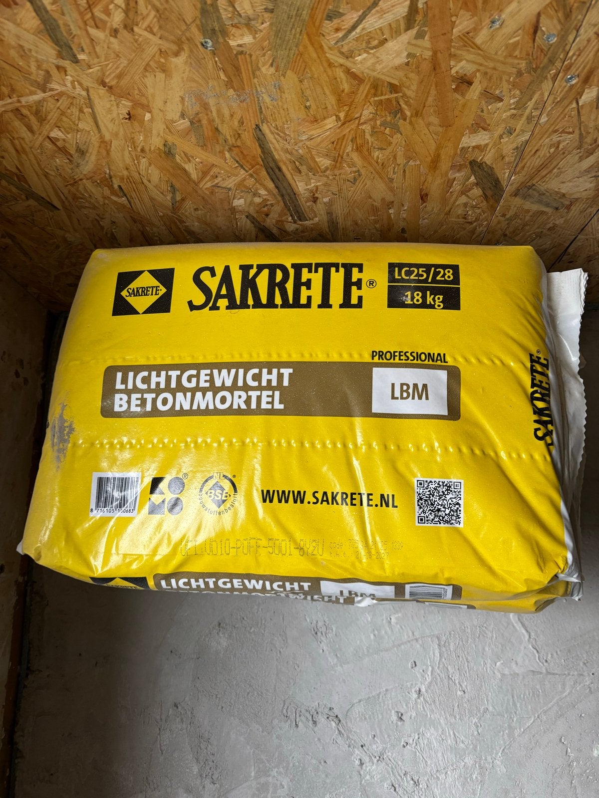 Lichtgewicht Betonmortel LBM 4 zakken, Doe-het-zelf en Verbouw, Overige Doe-het-zelf en Verbouw, Ophalen, Nieuw