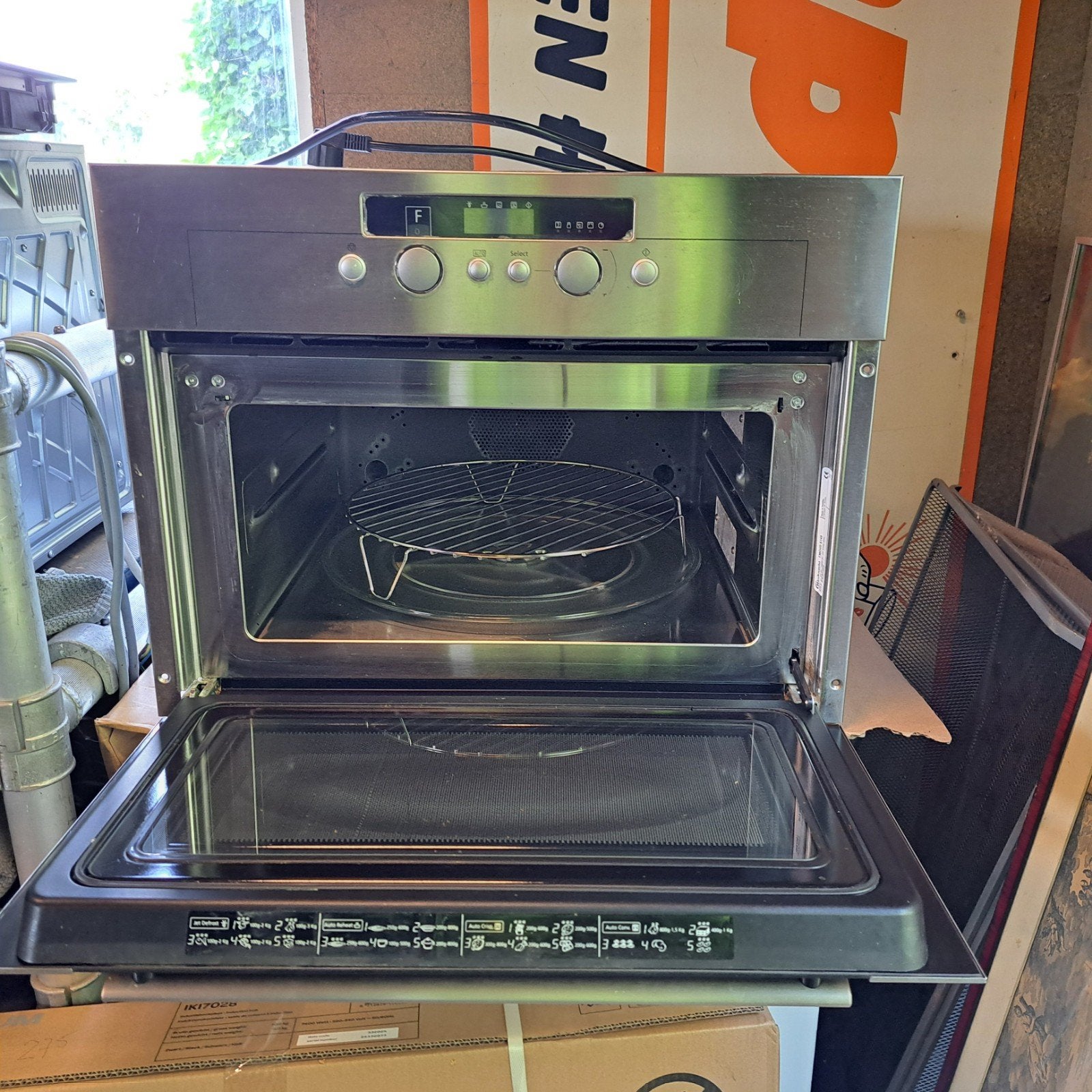 RUIME KEUS MOOIE/GOEDE/NIEUWE COMBI MAGNETRON/OVENS/GRILL, Ophalen, Combimagnetron, Hete lucht, Zo goed als nieuw