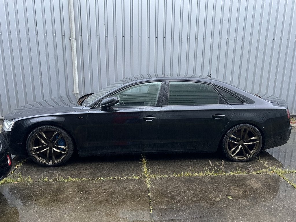 Audi A8 6.3 W12 quattro Lang Pro Line+ | VERSNELLINGSBAK DEF, Auto's, Audi, Automaat, Gebruikt, 12 cilinders, Zwart