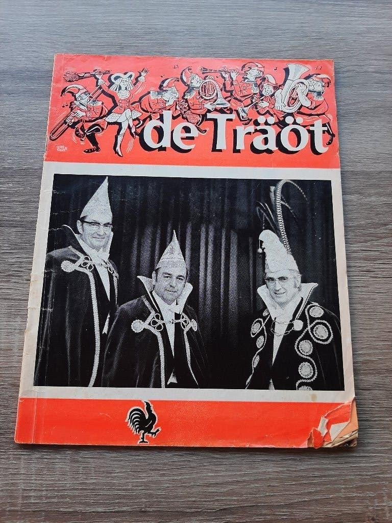 De Träöt - Jocus Venlo 1972 t/m 1975, Verzamelen, Ophalen of Verzenden, 1960 tot 1980, Nederland, Tijdschrift