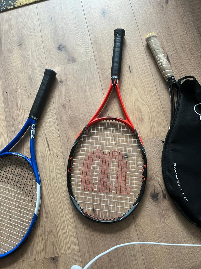 Wilson Tennissracketa -  (Full Composite), Ophalen of Verzenden, Zo goed als nieuw, Handschoen