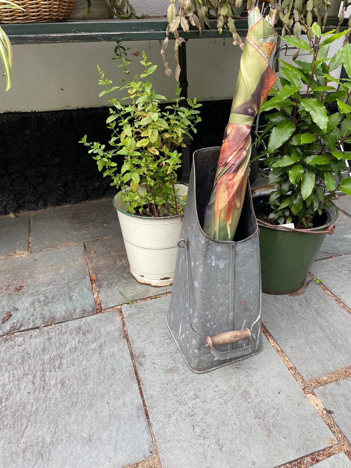 Antieke zinken kolenkit / paraplubak, Huis en Inrichting, Woonaccessoires | Paraplubakken, Ophalen of Verzenden, Gebruikt, Metaal