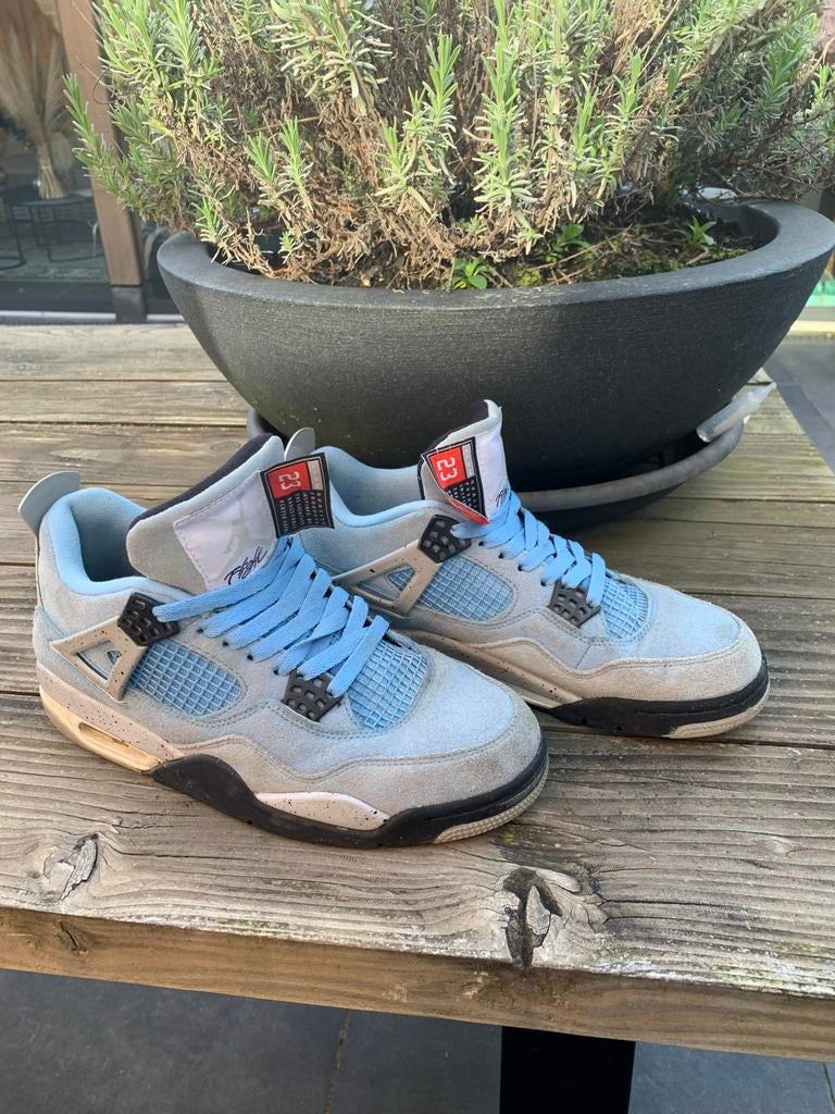 Blauwe suède schoenen, maat 41, Blauw, Ophalen of Verzenden, Sneakers of Gympen, Gedragen