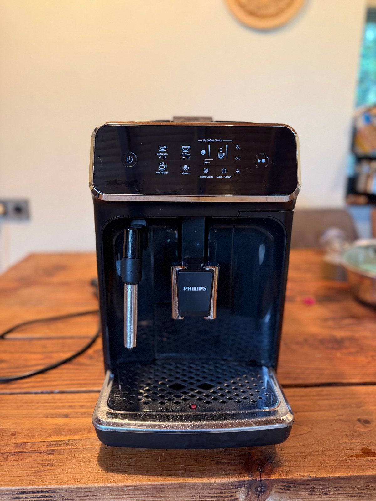 Philips 2200 serie volautomatische espressomachine, Afneembaar waterreservoir, Gebruikt, Espresso apparaat, 2 tot 4 kopjes