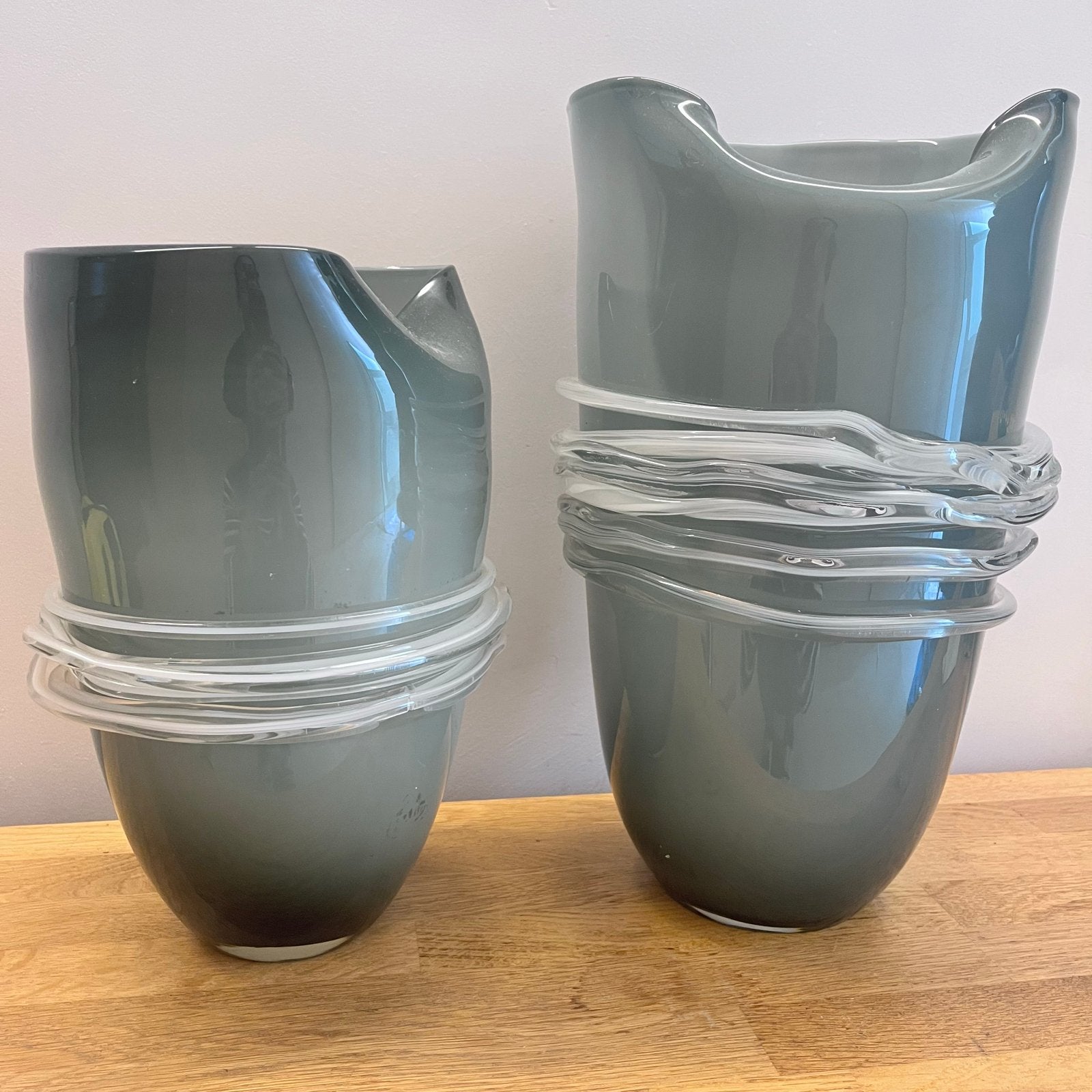 Design vaas minimalisme rookglas dik, Ophalen of Verzenden, Zo goed als nieuw