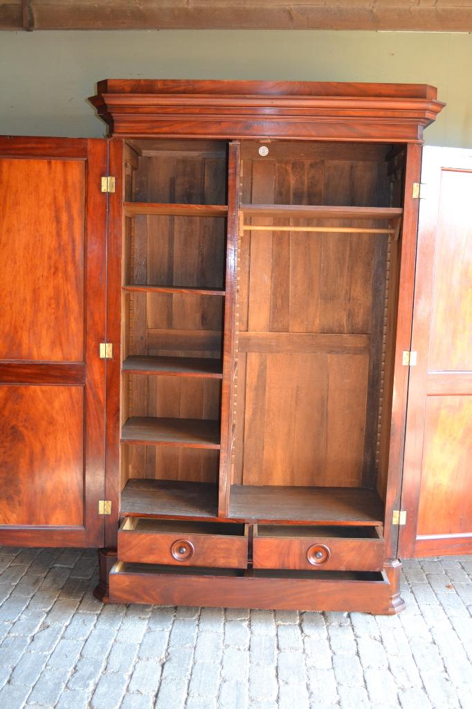 Prachtige antieke mahonie biedermeier kledingkast, halkast., Verzenden