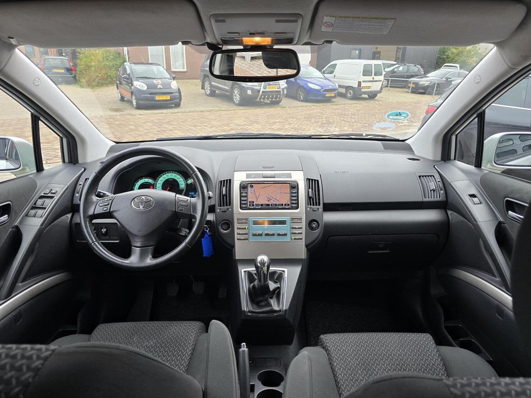 Toyota Corolla Verso 1.8 VVT-i Luna Clima/Cruise/Navi/Trekh., Auto's, Verwarmde buitenspiegels, Gebruikt, Zwart, 4 cilinders