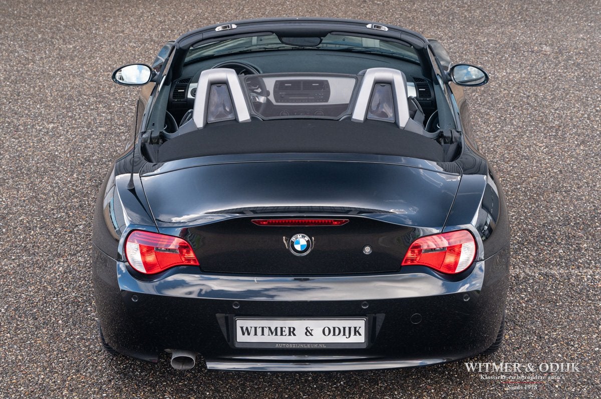 BMW Z4 Roadster 2.0i 24.600km NL-auto (bj 2007), Auto's, 13 km/l, Dealer onderhouden, Zwart, 4 cilinders