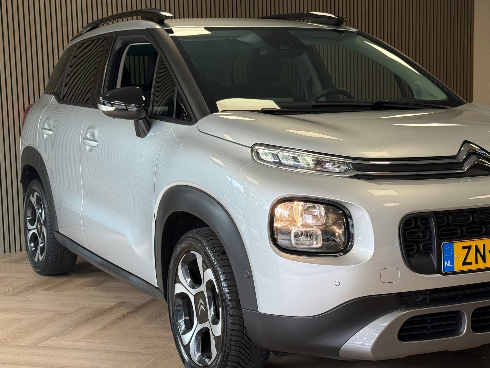 Citroen C3 Aircross 1.2 PureTech S&S Business NAVI LED CRUIS, Auto's, Dealer onderhouden, Gebruikt, 1199 cc, Origineel Nederlands