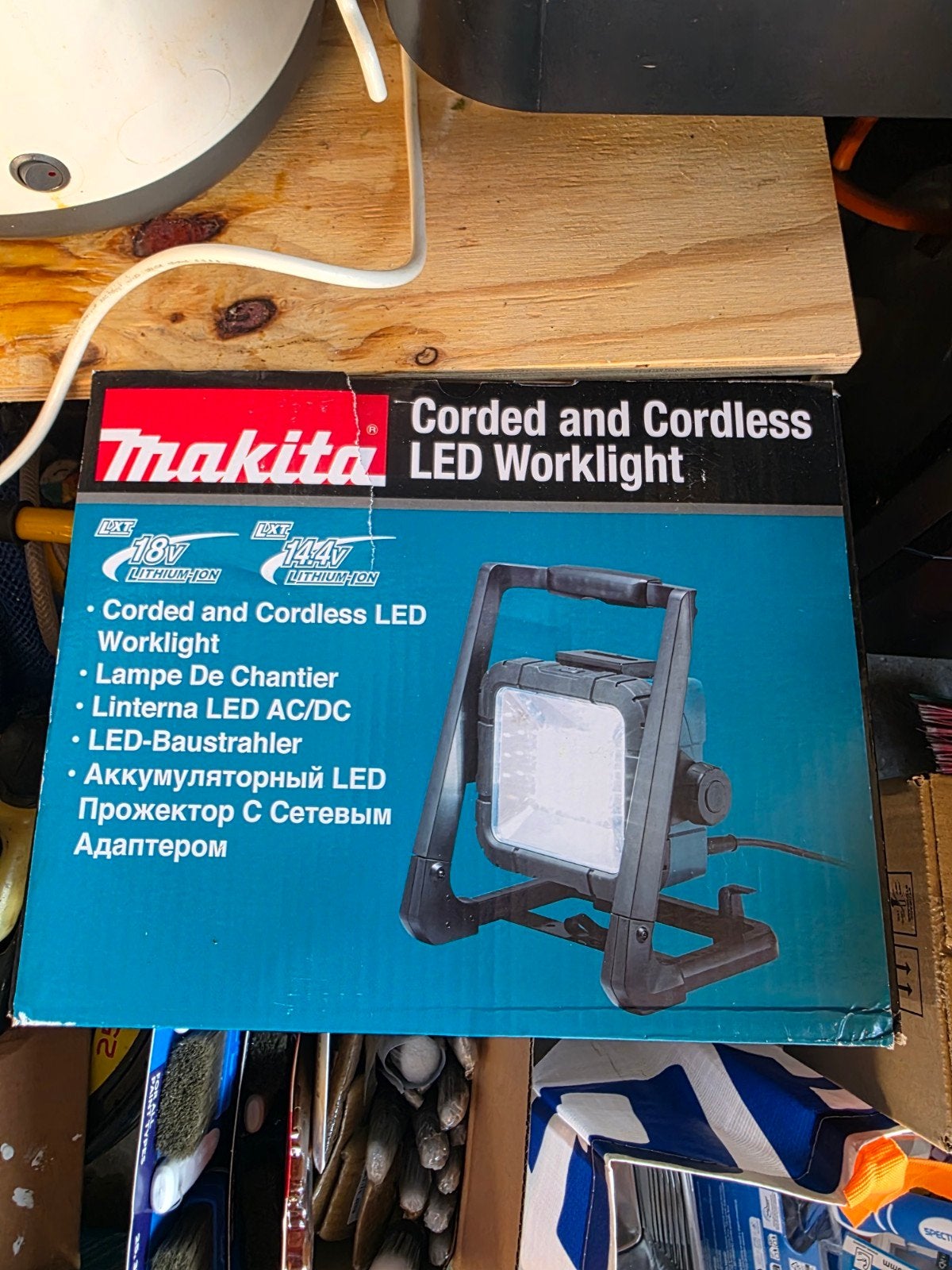 Makita DML805 LED Bouwlamp - Bedraad & Draadloos, Ophalen, Nieuw