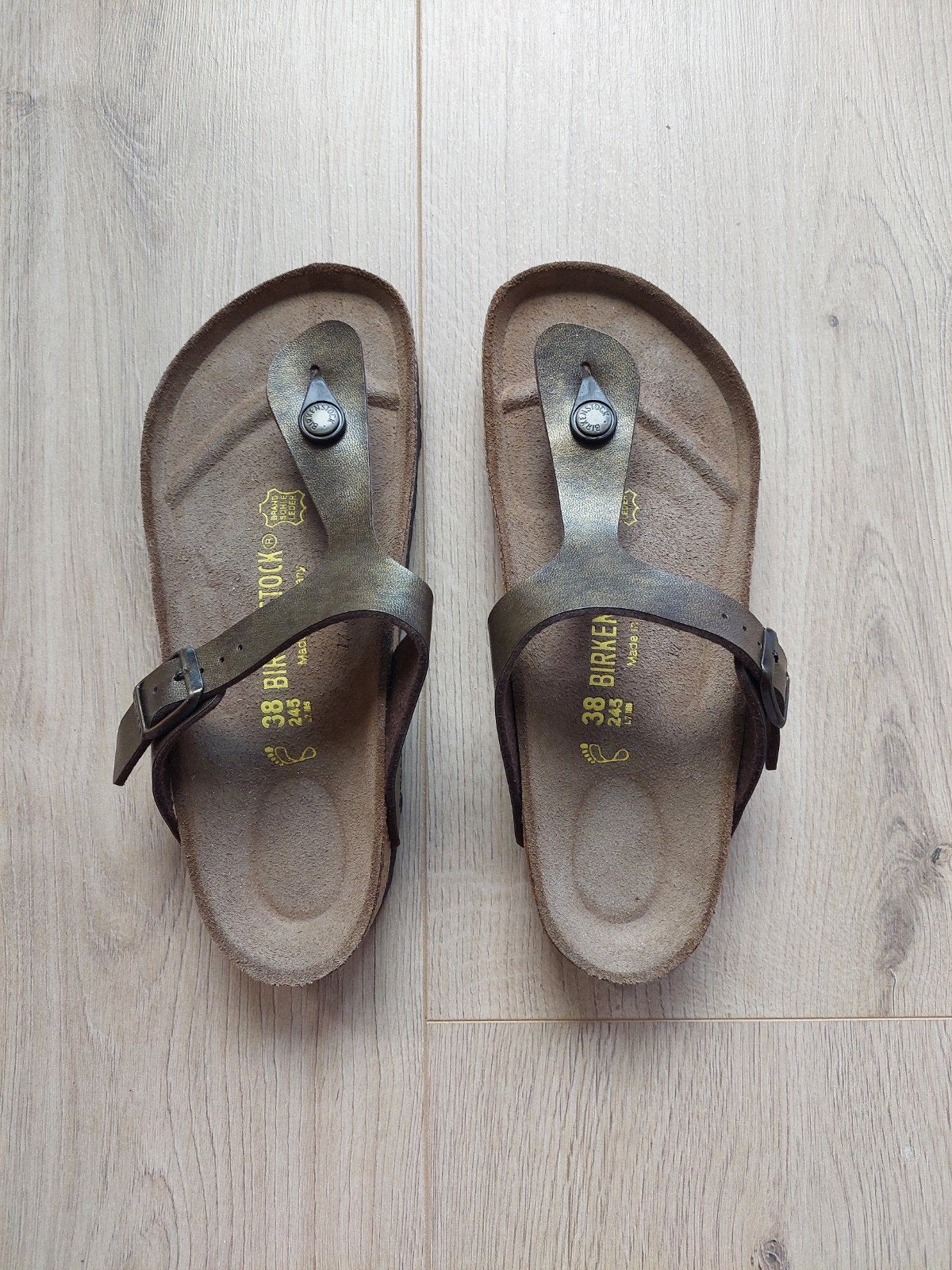 Nieuwe Birkenstocks teenslippers, mt 38, Slippers, Nieuw, Ophalen of Verzenden, Birkenstock