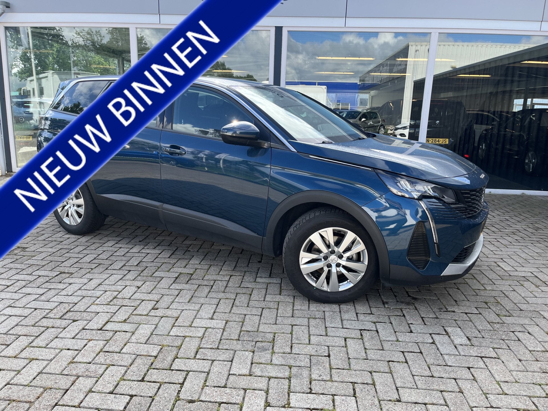 Peugeot 5008 1.2 PureTech Active Pack Carplay / Cruise / Lmv, Auto's, Peugeot, Voorwielaandrijving, Gebruikt, Euro 6, 1199 cc