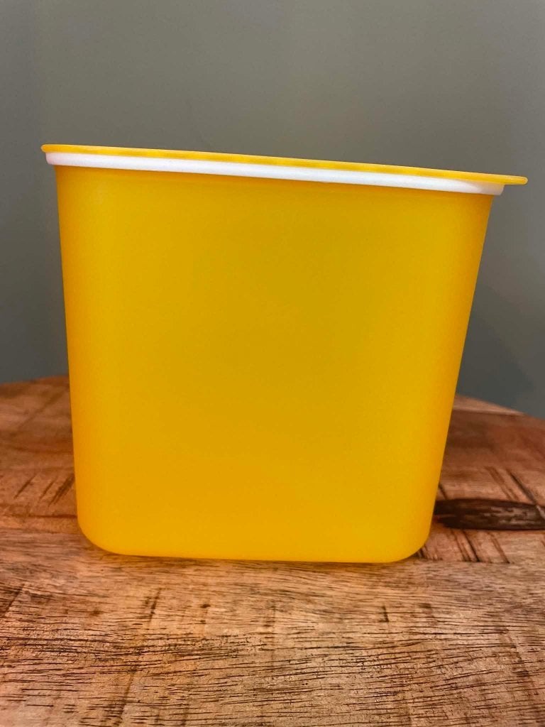 Tupperware Blokbus 4,3L Geel zgan, Ophalen of Verzenden, Zo goed als nieuw, Geel, Overige typen