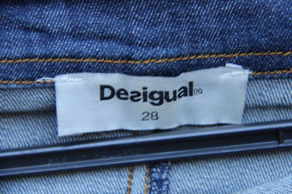 Spijkerrok donkerblauw/ kleur Desigual mt 28 (EU36) Vaste AA, Blauw, Ophalen of Verzenden, Zo goed als nieuw, Boven de knie