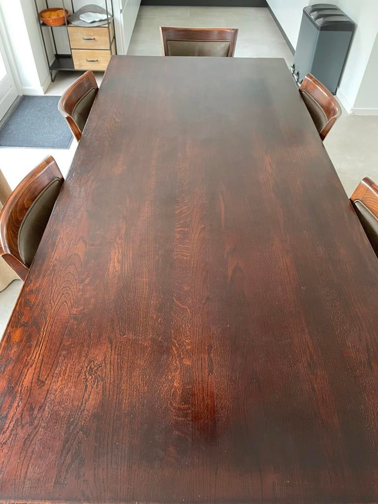 Grote eettafel van Hutten, massief hout, inclusief 6 stoelen, Ophalen, 50 tot 100 cm, Zo goed als nieuw, Vijf personen of meer