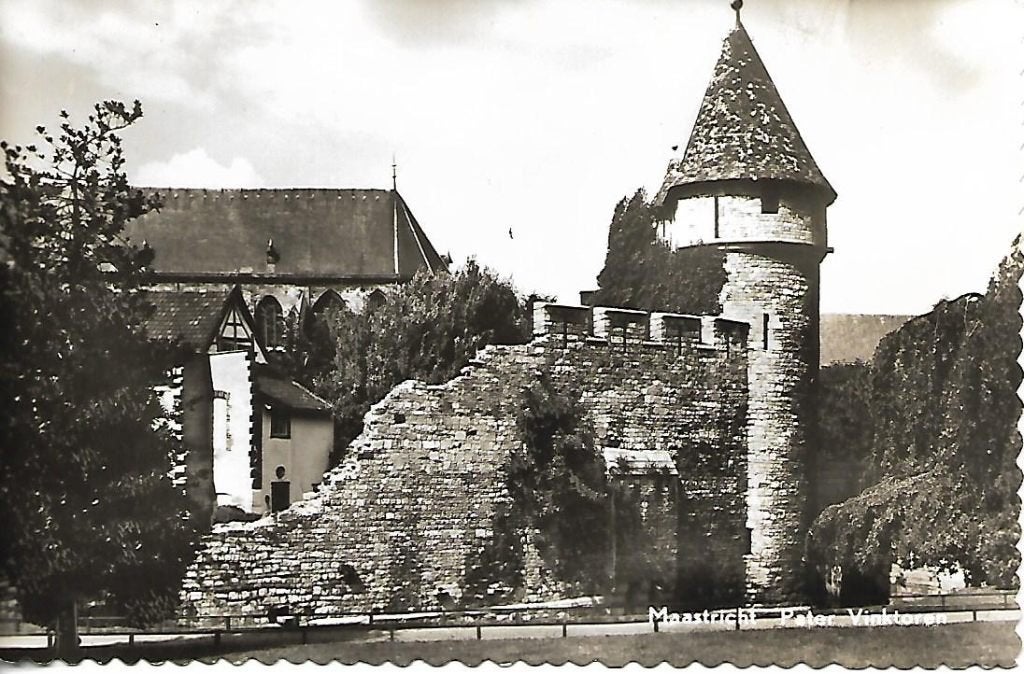 Maastricht- -Pater Vinktoren., Verzenden, 1960 tot 1980, Ongelopen, Limburg