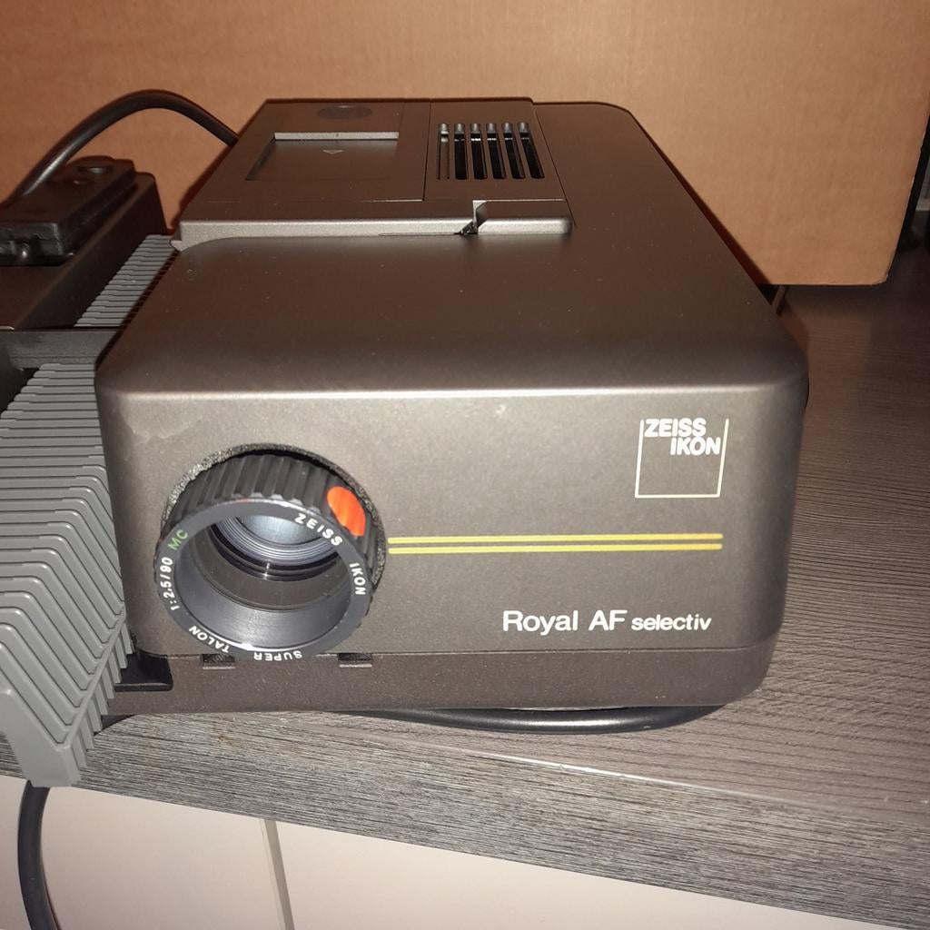 Zeiss Ikon Royal AF selectiv diaprojector, Ophalen of Verzenden, Zo goed als nieuw