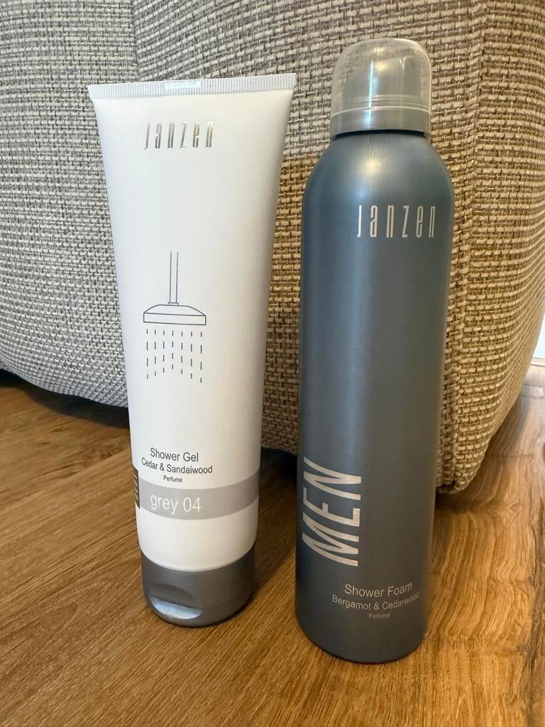 Janzen Shower Gel & Shower Foam Set - Nieuw, Ophalen of Verzenden, Nieuw, Bad & Douche
